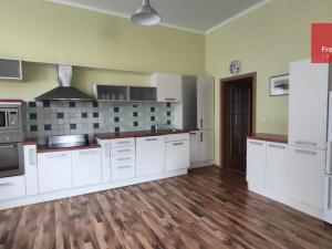 Pronájem bytu 3+1, Teplice, Jungmannova, 115 m2