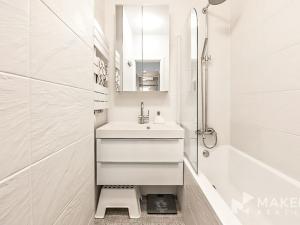 Pronájem bytu 3+kk, Praha - Vršovice, Jakutská, 63 m2