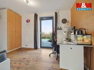 Prodej rodinného domu, Loukovec, 213 m2