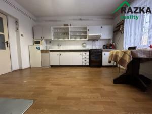 Prodej rodinného domu, Vranov - Svinná, 250 m2