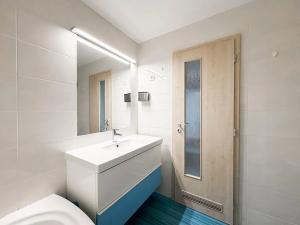 Pronájem bytu 3+kk, Praha - Holešovice, Dělnická, 81 m2