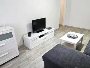 Pronájem bytu 1+1, Luštěnice, 34 m2