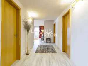 Pronájem bytu 2+kk, Praha - Vinohrady, Italská, 75 m2
