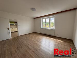 Pronájem bytu 3+kk, Lažany, 69 m2