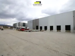 Pronájem skladu, Chlumec - Český Újezd, 4000 m2