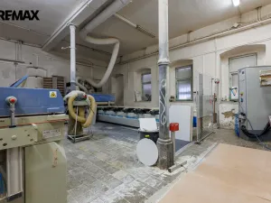 Prodej výrobních prostor, Karlovy Vary - Rybáře, Sokolovská, 1766 m2