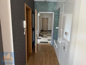 Pronájem bytu 3+kk, Praha - Vysočany, Ocelářská, 80 m2