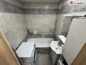 Pronájem bytu 2+1, Děčín - Děčín II-Nové Město, Kamenická, 62 m2
