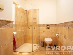 Prodej rodinného domu, Praha - Lipence, Josefa Houdka, 958 m2