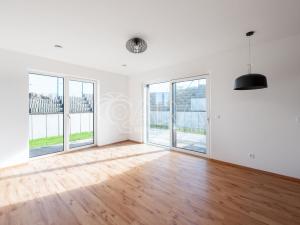 Pronájem bytu 2+kk, Roztoky, Václava Havla, 50 m2