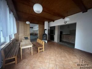 Prodej chaty, Dolní Lomná, 630 m2