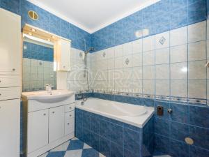 Prodej bytu 3+1, Hostinné, Sídliště, 78 m2