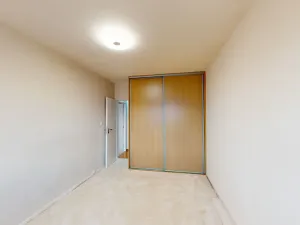 Pronájem bytu 2+kk, Praha - Kobylisy, Šiškova, 45 m2