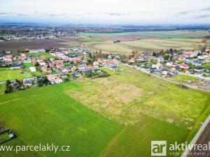 Prodej komerčního pozemku, Kly, 934 m2