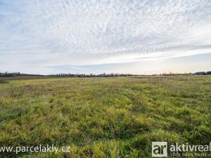 Prodej komerčního pozemku, Kly, 934 m2