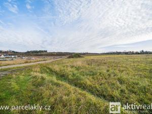 Prodej komerčního pozemku, Kly, 934 m2