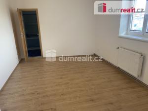 Pronájem bytu 1+1, Břeclav, Školní, 28 m2