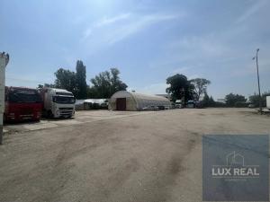 Pronájem garážového stání, Brno, Kaštanová, 30 m2