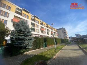 Prodej bytu 2+kk, Praha - Uhříněves, Nové náměstí, 57 m2