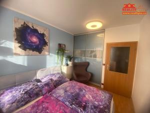 Prodej bytu 2+kk, Praha - Uhříněves, Nové náměstí, 57 m2