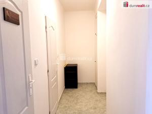 Pronájem bytu 1+1, Ústí nad Labem - Ústí nad Labem-centrum, Růžový palouček, 32 m2