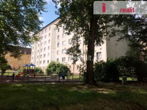 Pronájem bytu 2+1, Karlovy Vary, Přátelství, 56 m2