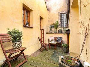 Prodej bytu 2+1, Praha - Malá Strana, Zámecká, 47 m2