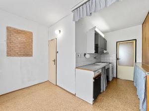 Prodej bytu 2+1, Děčín - Děčín III-Staré Město, Rakovnická, 57 m2