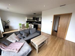 Prodej bytu 3+kk, Pohořelice, Znojemská, 115 m2