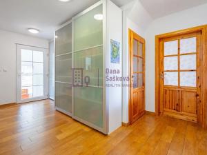 Prodej rodinného domu, Dačice, 313 m2