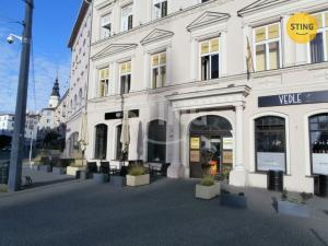 Pronájem obchodního prostoru, Opava, Dolní náměstí, 37 m2