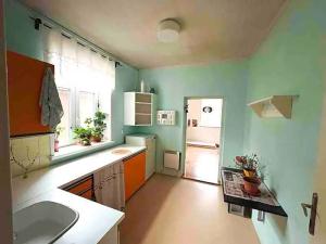 Prodej vícegeneračního domu, Vizovice, Palackého Nám., 240 m2