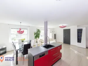 Prodej bytu 4+kk, Všemina, 72 m2