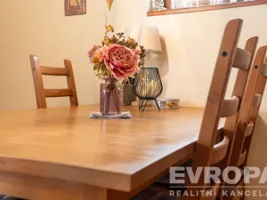 Prodej činžovního domu, Praha - Lipence, 958 m2