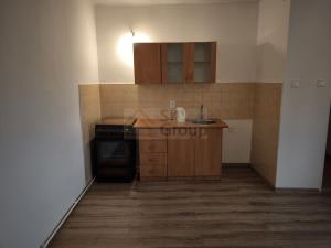Pronájem bytu 1+kk, Kynšperk nad Ohří, Maxima Gorkého, 30 m2