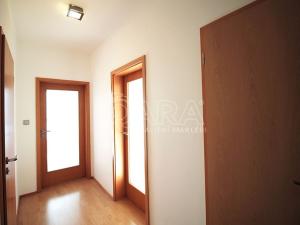 Pronájem bytu 2+kk, Praha - Košíře, Plzeňská, 49 m2