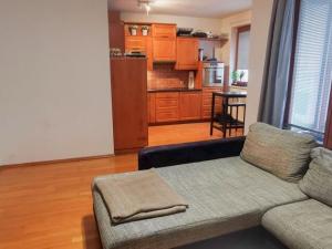 Pronájem bytu 3+kk, Praha - Strašnice, Názovská, 63 m2