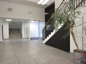 Pronájem kanceláře, Praha - Veleslavín, Na okraji, 215 m2