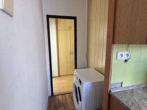 Prodej bytu 2+1, Tachov, Jana Sladkého Koziny, 50 m2