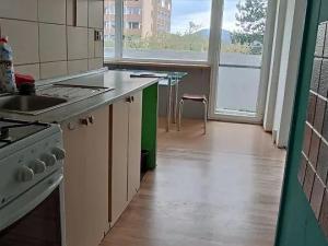 Pronájem bytu 3+1, Ústí nad Labem, Malátova, 72 m2