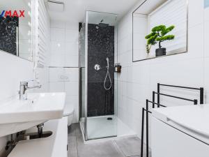 Prodej bytu 1+kk, Praha - Vinohrady, Rubešova, 36 m2