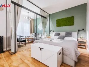 Prodej bytu 1+kk, Praha - Vinohrady, Rubešova, 36 m2