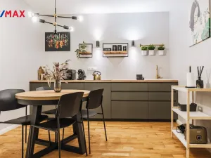 Prodej bytu 1+kk, Praha - Vinohrady, Rubešova, 36 m2