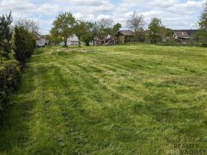 Pronájem zahrady, Komárov, 700 m2