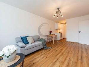 Prodej bytu 2+kk, Praha - Kobylisy, Čimická, 43 m2