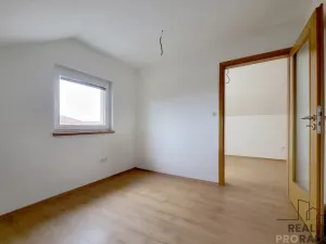Prodej rodinného domu, Suchohrdly, Pálavská, 135 m2