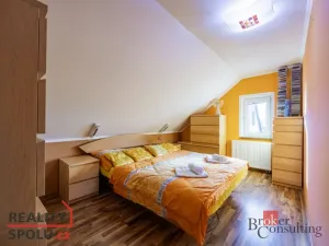 Prodej rodinného domu, Dvůr Králové nad Labem, Na Kopečku, 78 m2