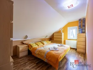 Prodej rodinného domu, Dvůr Králové nad Labem, Na Kopečku, 78 m2