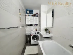 Prodej bytu 4+kk, Praha, V Štíhlách, 80 m2