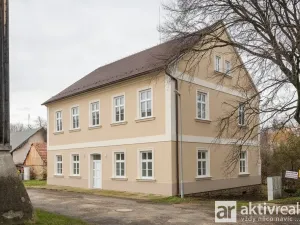 Prodej rodinného domu, Hostín u Vojkovic, 420 m2